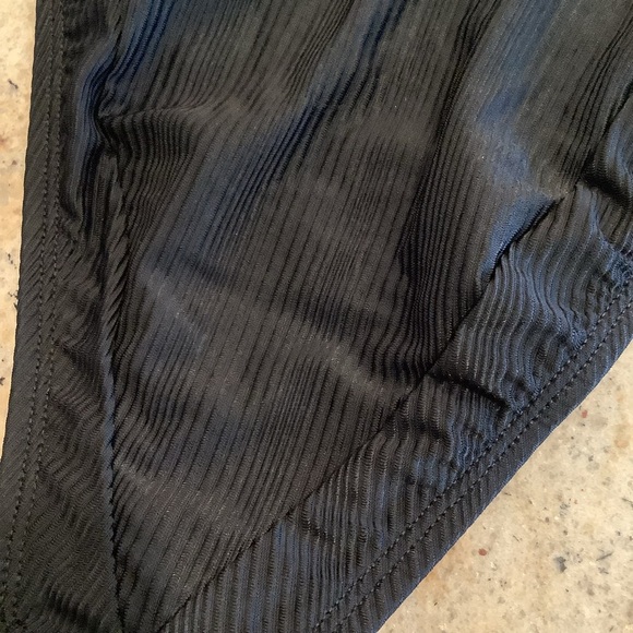 NWT Black One-Piece Swimsuit Size XS Ris K Voyager Swim - Picture 5 of 9